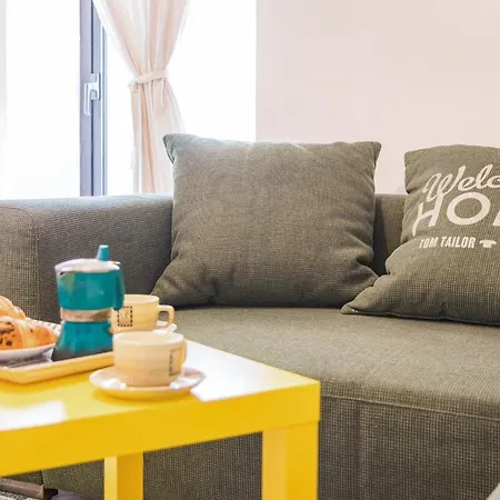 Apartment Cubo