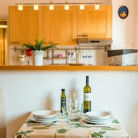 Cubo Apartment
