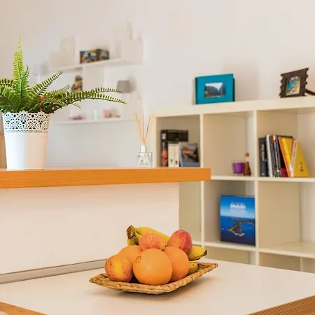 Apartment Cubo